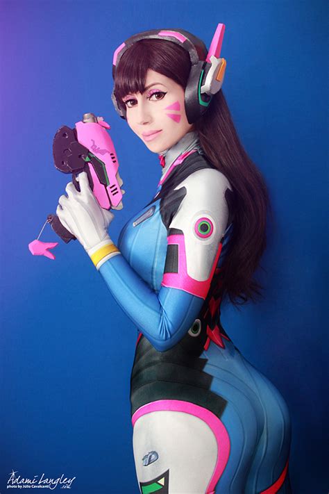 The Art of D.Va Cosplay: Embracing Precision and Passion