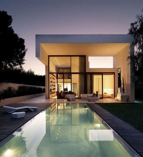 The Art of Minimalist Luxury