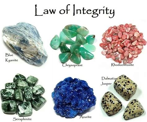 The Authenticity of Crystal Jewelry: A Matter of Integrity