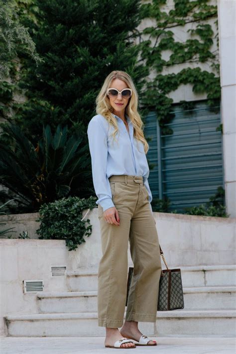 The Benefits of Khaki Cropped Pants