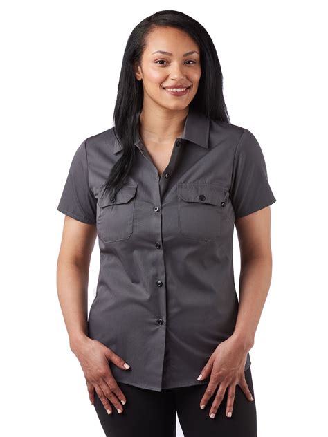 The Benefits of Short Sleeve Work Shirts for Women