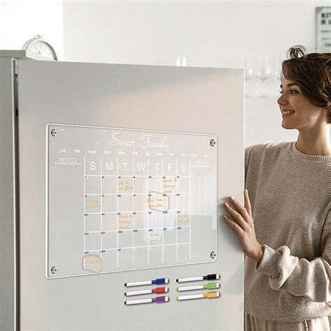 The Benefits of a Clear Calendar Board