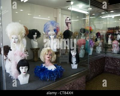 The Best Hollywood Wig Stores on Hollywood Blvd