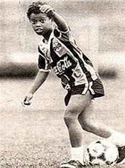 The Birth of a Legend: Ronaldinho's Early Years