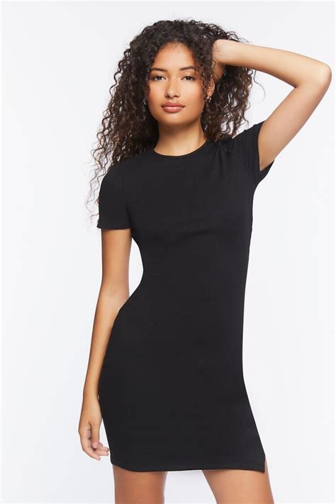 The Bodycon T-Shirt Dress: A Timeless Fashion Essential for Every Body