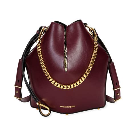 The Burgundy Leather Purse: A Guide to Finding the Perfect One