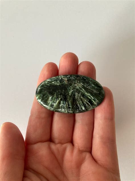 The Chatty Seraphinite: