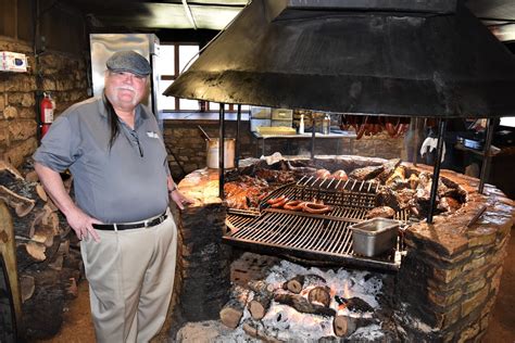 The Chevron BBQ Pit: An Essential Guide for Pitmasters and BBQ Enthusiasts