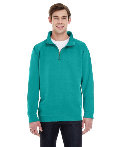 The Comfort and Warmth of Quarter Zip Sweatshirts