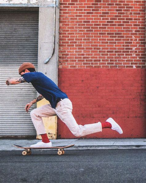 The Complete Guide to Skateboarding Attire: Gear Up for Comfort, Safety, and Style