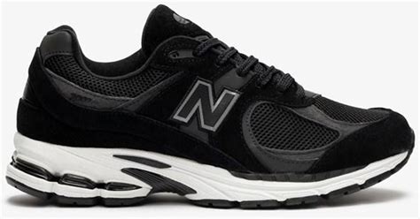 The Comprehensive Guide to the Black 2002r New Balance: Style, Comfort, and Versatility