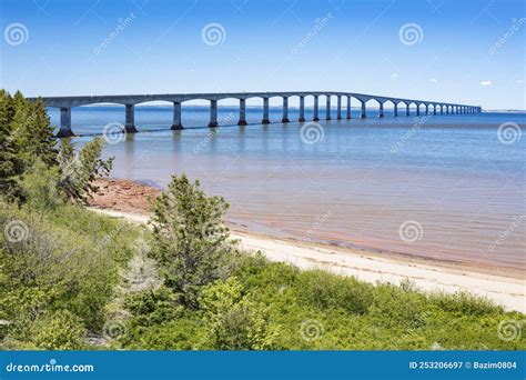 The Confederation Bridge: A Lifeline Linking Canada's Maritime Provinces