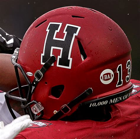 The Crimson Tide: A History of Harvard Football