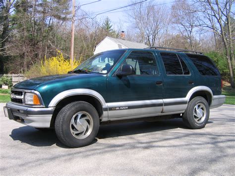 The Definitive Guide to the Iconic 1997 Chevrolet Blazer: A Timeless SUV for Adventurous Souls