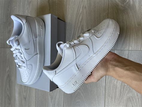 The Definitive Guide to the Iconic Air Force 1 Triple White