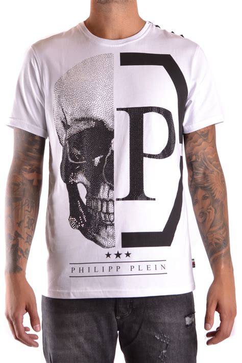 The Distinctive Style of Phillip Plein T-Shirts