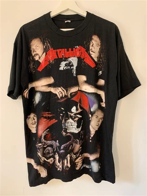 The Early Days: Metallica T-Shirt Vintage of the 80s