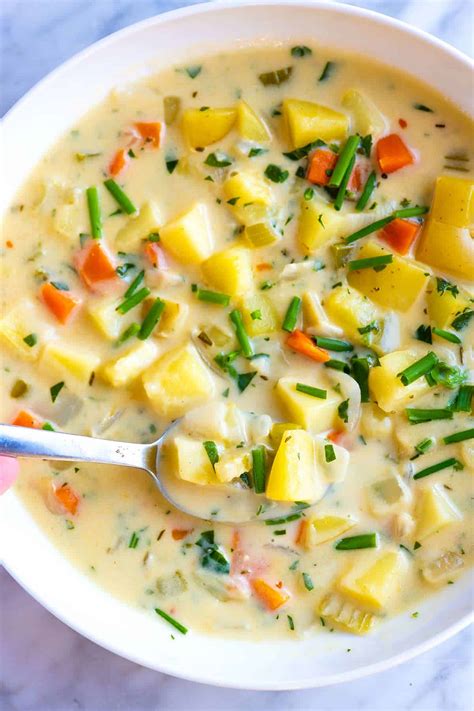 The Easy Potato Soup Cookbook 50 Delicious Potato Soup Recipes for Every Season PDF