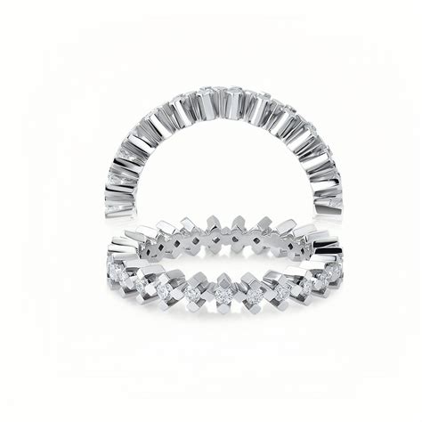 The Enchanting Allure of Silver Crystal Rings: A Timeless Symbol of Grace and Radiance