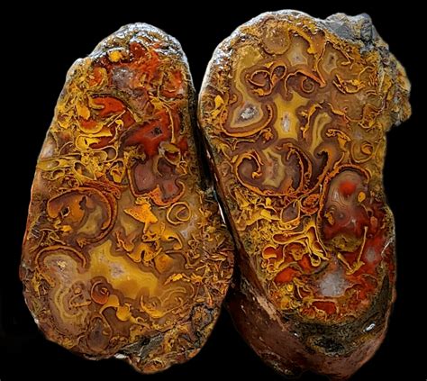 The Enchanting Realm of Large Agates: Unveiling Their Majestic Beauty and Versatile Applications