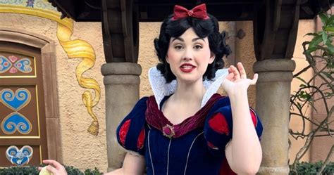 The Enchanting World of Snow White: A Comprehensive Guide to Beauty and Grace