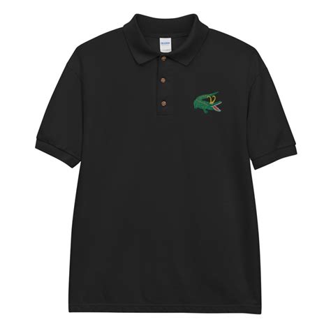 The Enduring Allure of Alligator Polo Shirt Labels: A Textile Icon's Story