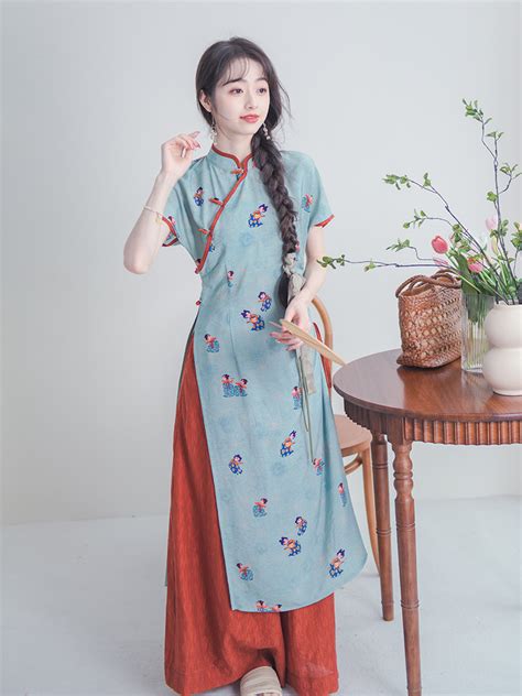 The Enduring Allure of the Qipao: A Comprehensive Guide to China's Timeless Dress