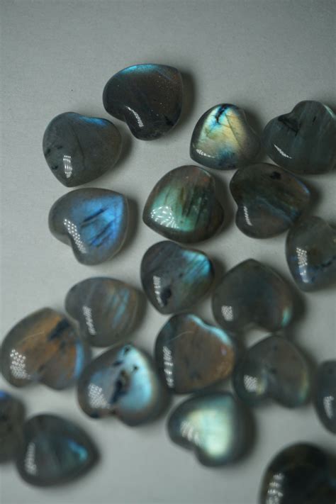 The Enduring Enchantment of Laborite Stone: A Guide to Its Applications and Significance