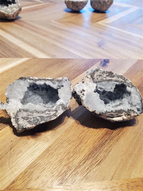 The Enigma of the Trancas Geode