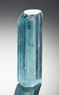 The Enigmatic Aquamarine: A Gem of Clarity, Courage, and Tranquility