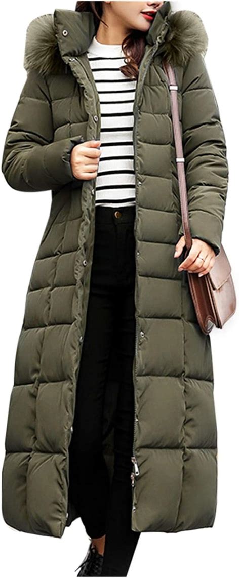 The Essential Guide to Maxi Puffer Coats: Stay Warm and Stylish This Winter