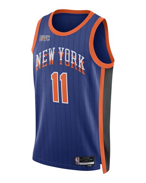 The Evolution of the Knicks Uniform