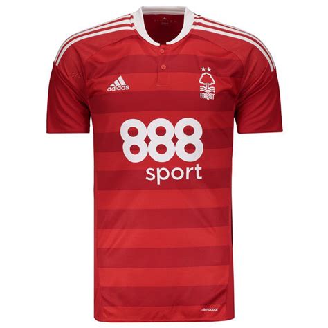 The Evolution of the Nottingham Forest Jersey