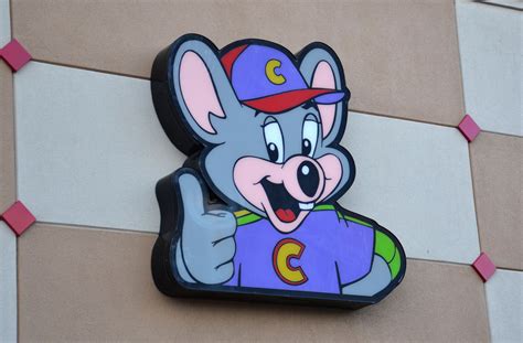 The Genesis of Chuck E. Cheese's