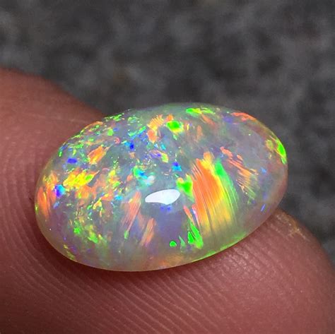 The Genesis of Lightning Opal