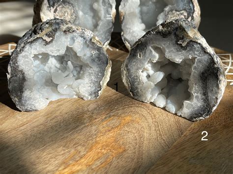 The Genesis of Mexican Geodes