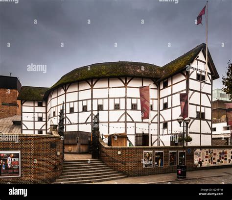 The Globe Theatre, Southwark, London: A Detailed Historical Analysis