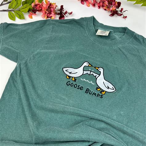 The Goose T-Shirt: A Symbol of Freedom and Flight