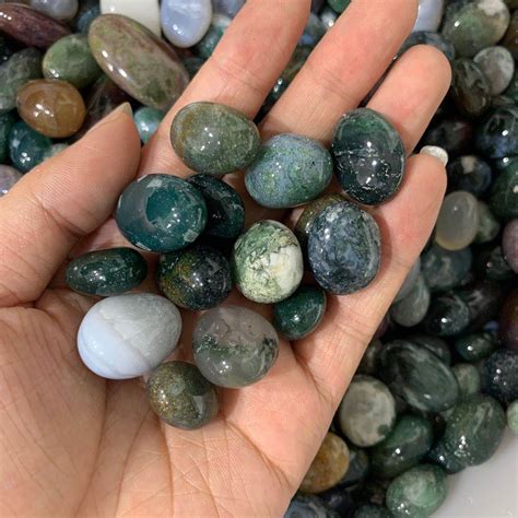 The Healing Power of Moss Agate