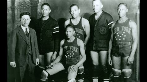 The Historic Colors of the Globetrotters