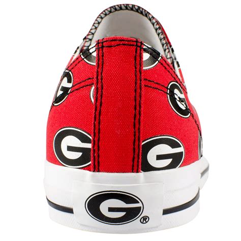 The History of Georgia Bulldogs Shoes