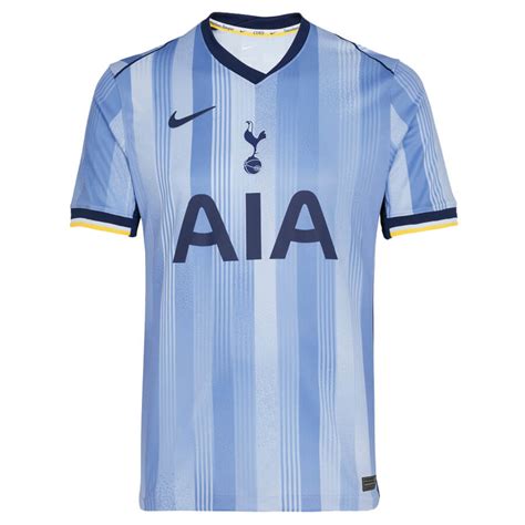 The History of the Tottenham FC Shirt