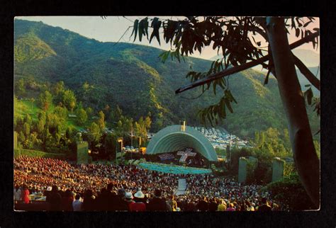 The Hollywood Bowl: A Legendary Amphitheater Under the Stars