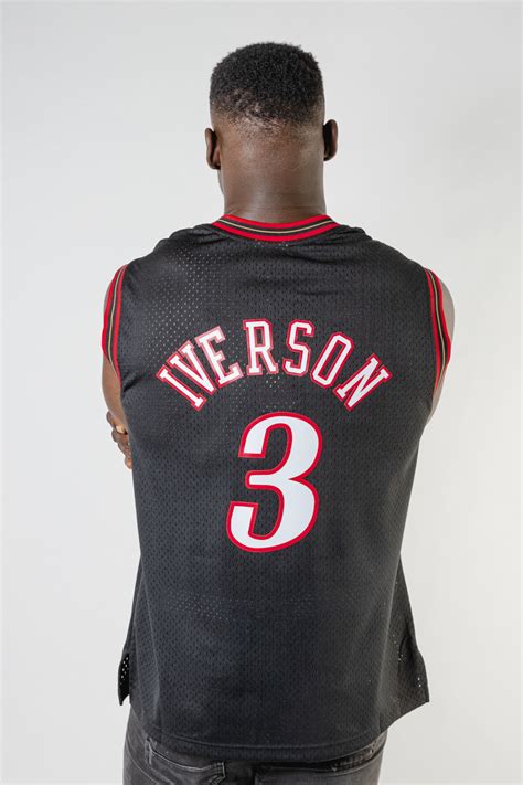 The Iconic Iverson Basketball Jersey: A Legacy of Style and Substance