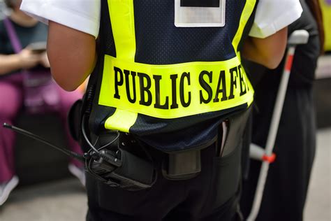 The Impact of New Technology and Organizational Stress on Public Safety Decision Making Reader