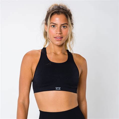 The Importance of Choosing the Right Sports Bra