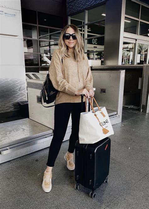 The Importance of Comfort in Airport Clothing