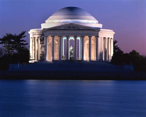 The Jefferson Memorial The History of Washington DC s Famous Monument Kindle Editon
