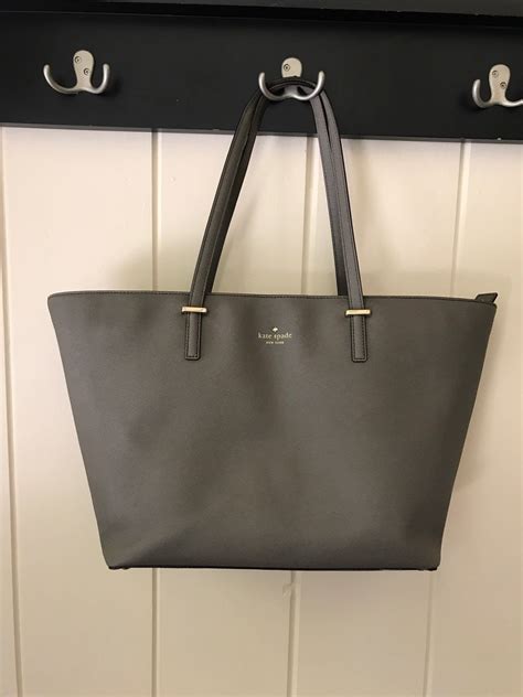 The Kate Spade Tote Bag: The Ultimate Guide for Stylish and Practical Women