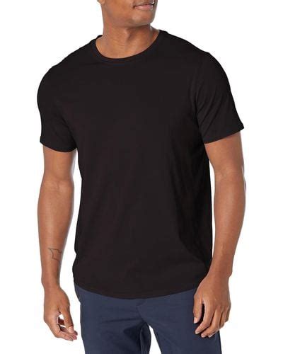 The Kenneth Cole Active T-Shirt: A Versatile Essential for the Active Individual